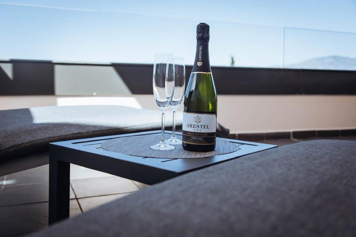 Luxury Apartment With Panoramic Views - Marbella เอสเตโปนา ภายนอก รูปภาพ